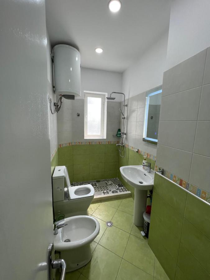 Leti Apartaments 21 Dhjetori Sc Тирана Екстер'єр фото